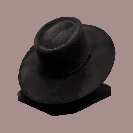 Crown Vegan Suede Flat Brim-W