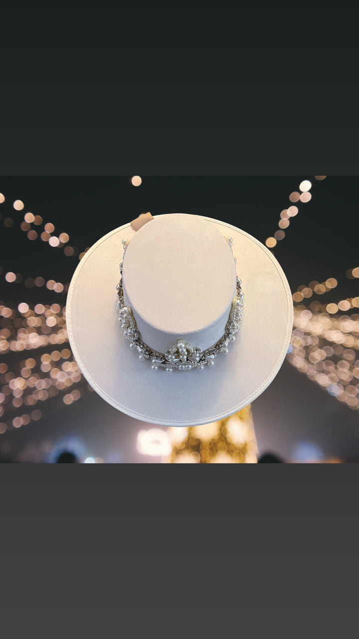Royal Pearl Spanish Hat