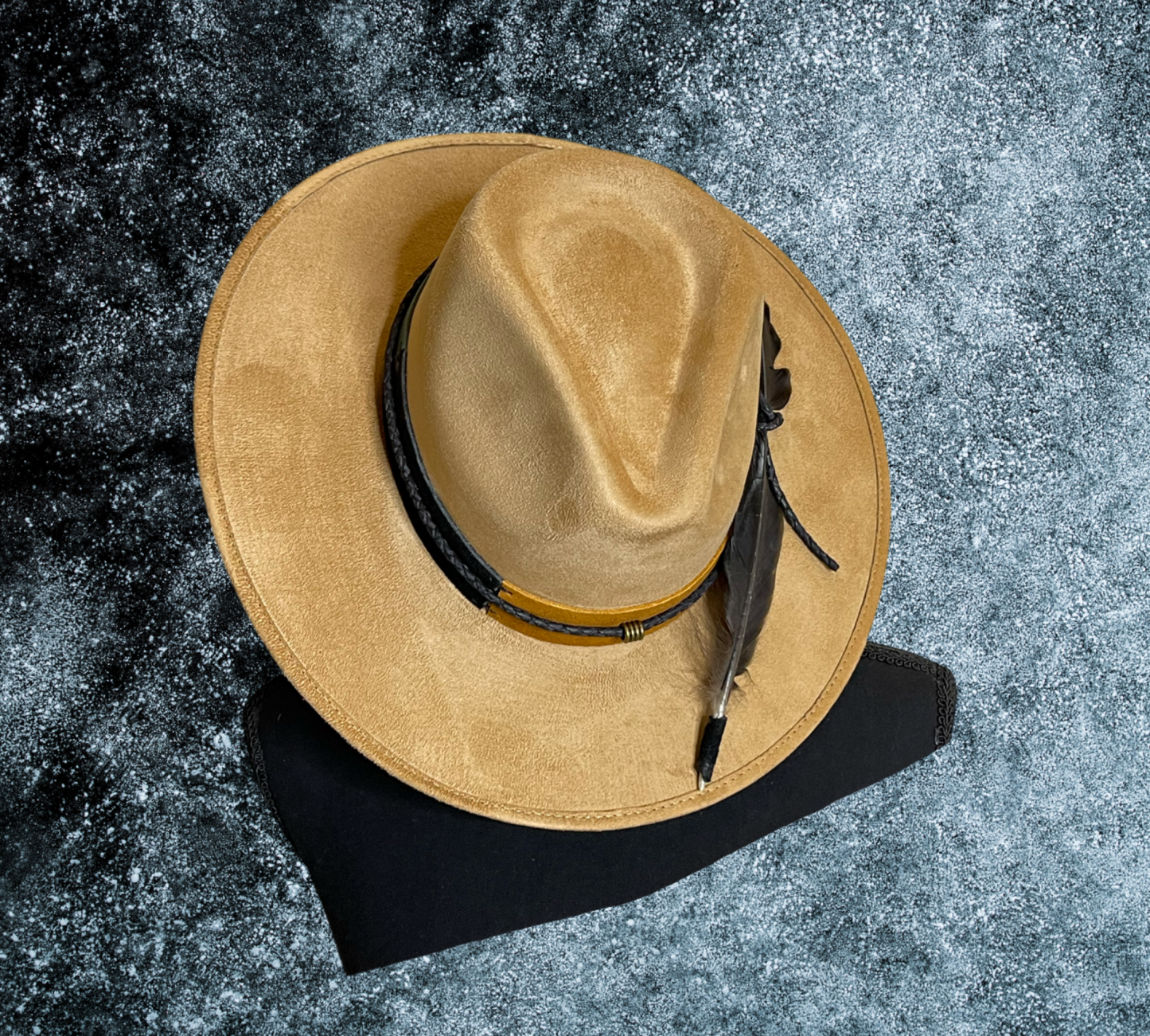 Suede band Fedora