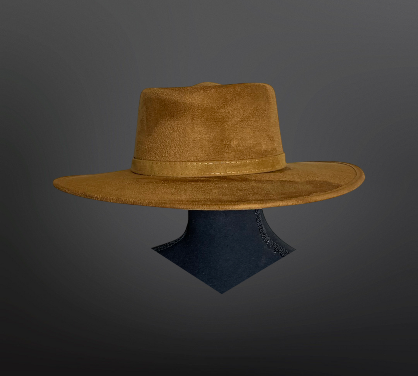 Classic Vegan Suede Toscana . Color CAMEL