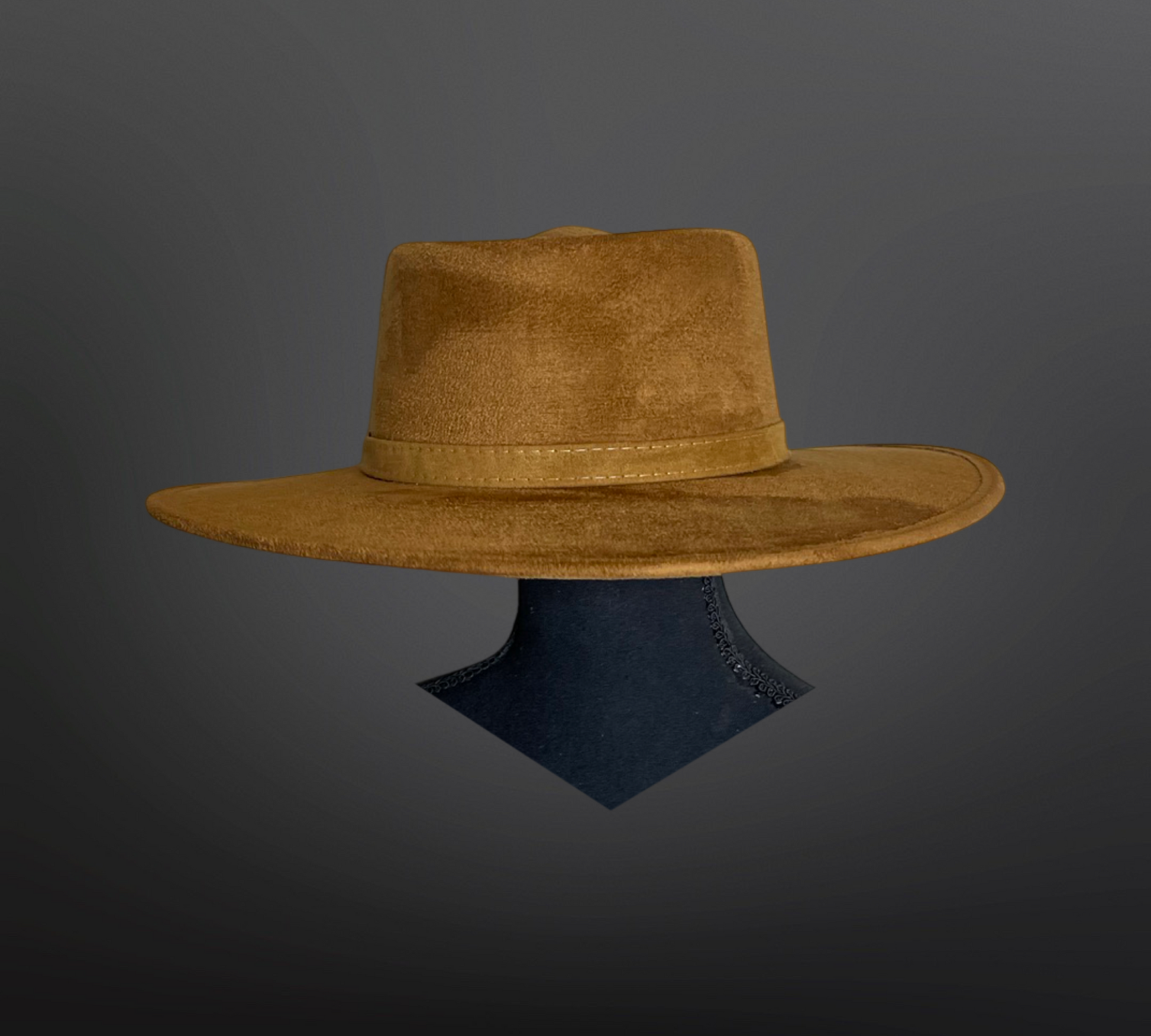 Classic Vegan Suede Toscana . Color CAMEL
