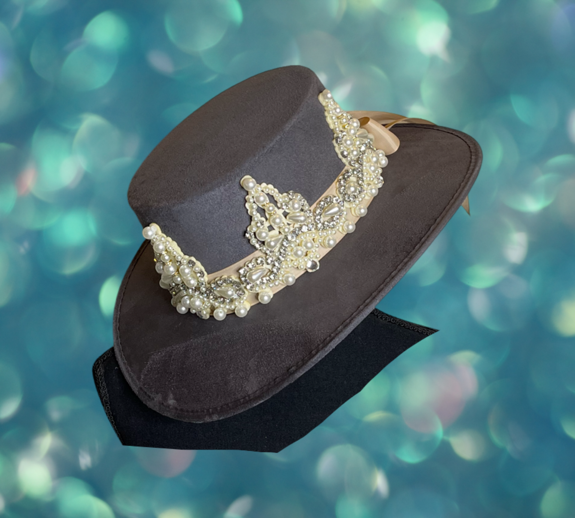 Royal Pearl Spanish Hat
